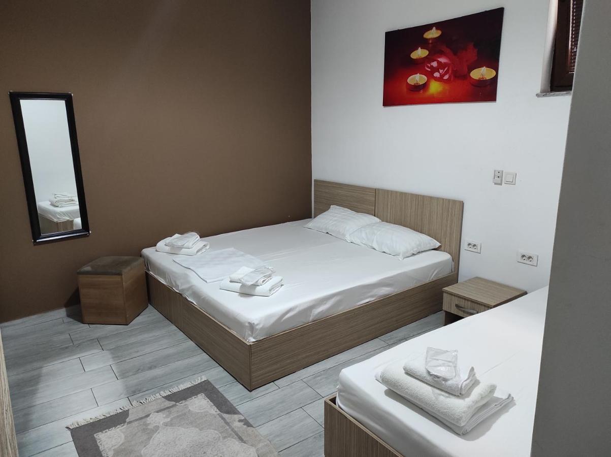Hotel Old Konak Skopje Eksteriør bilde